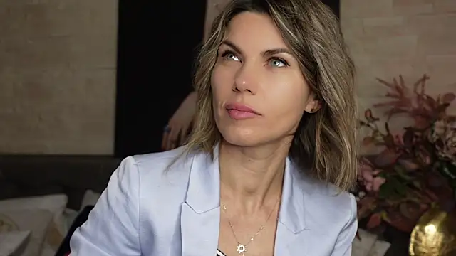 FeliciaKrige online show from 05.04.26