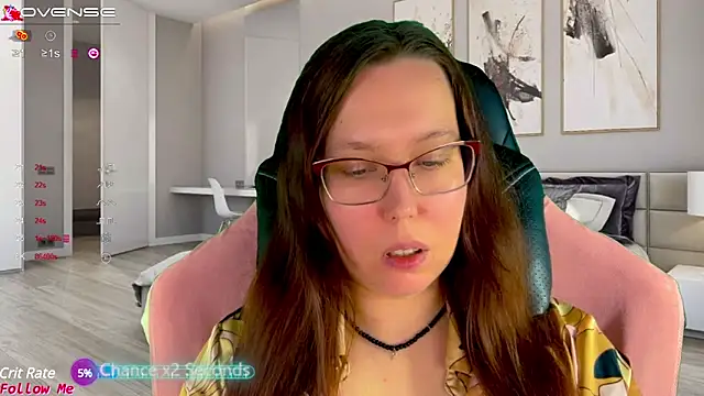 Snapshot of Victoria_Romans chatting on 01.10.25 Victoria Romans online show from 01.10.25