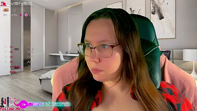 Snapshot of Victoria_Romans chatting on 01.19.25 Victoria Romans online show from 01.19.25