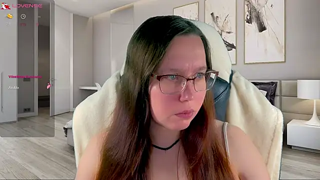 Snapshot of Victoria_Romans chatting on 11.01.25 Victoria Romans online show from 11.01.25