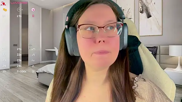 Victoria Romans online show from 04.28.26