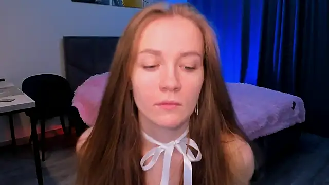 Snapshot of SweetMilkis chatting on 12.08.24 SweetMilkis online show from 12.08.24