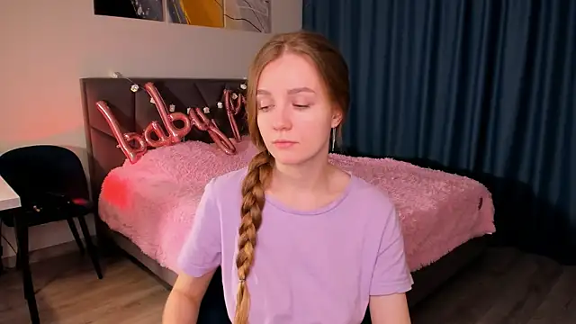 Snapshot of SweetMilkis chatting on 01.16.25 SweetMilkis online show from 01.16.25