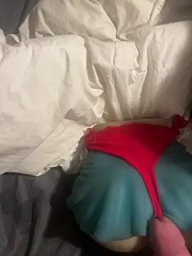 Snapshot of cumgitsumdic chatting on 03.17.25 cumgitsumdic online show from 03.17.25