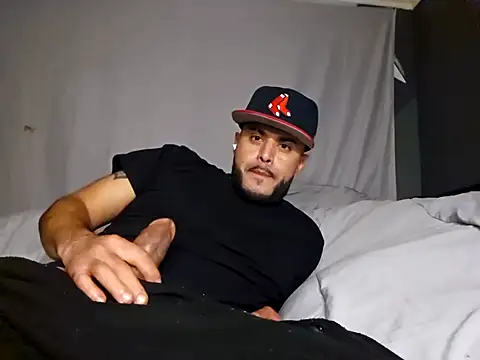 Snapshot of gardy8585 chatting on 01.07.25 gardy8585 online show from 01.07.25