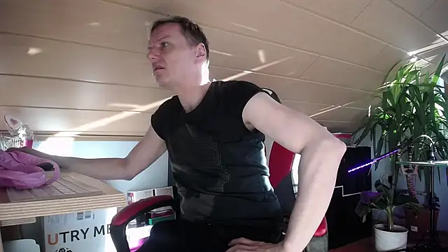 Snapshot of LackAddicted chatting on 01.14.25 LackAddicted online show from 01.14.25