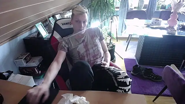 Snapshot of LackAddicted chatting on 01.21.25 LackAddicted online show from 01.21.25