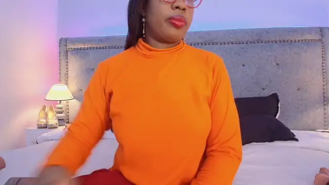 CaseyMoon online show from 07.29.26