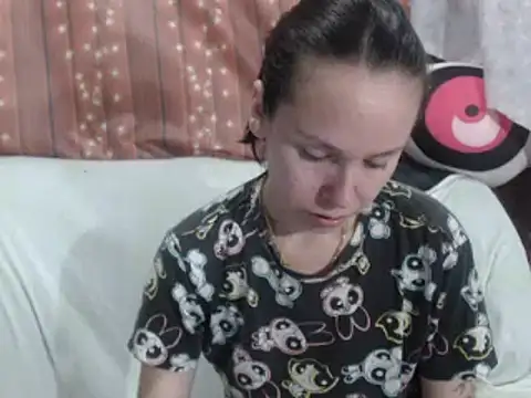 Snapshot of Venusluxodomme chatting on 02.08.26 Venusluxodomme online show from 02.08.26