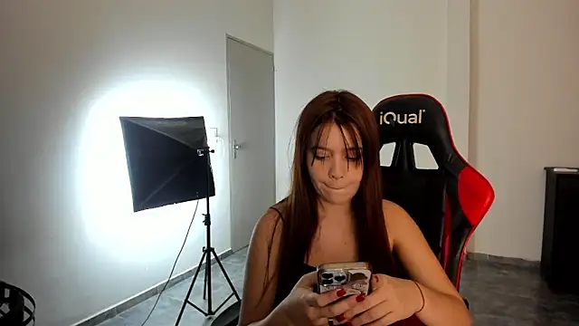 kiarafonseca  online show from 03.25.26