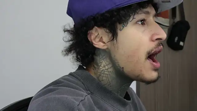 trieone online show from 02.25.26