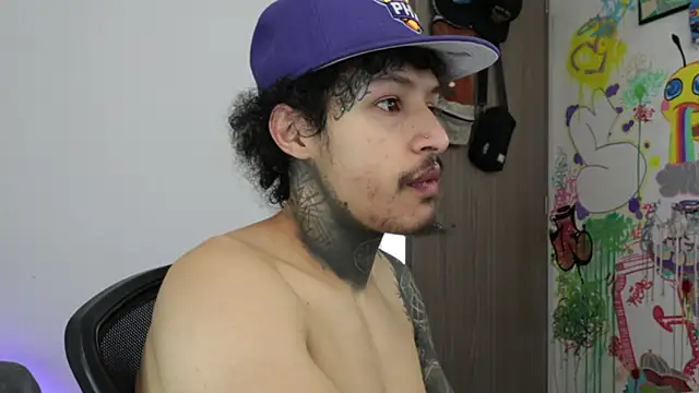 trieone online show from 03.04.26