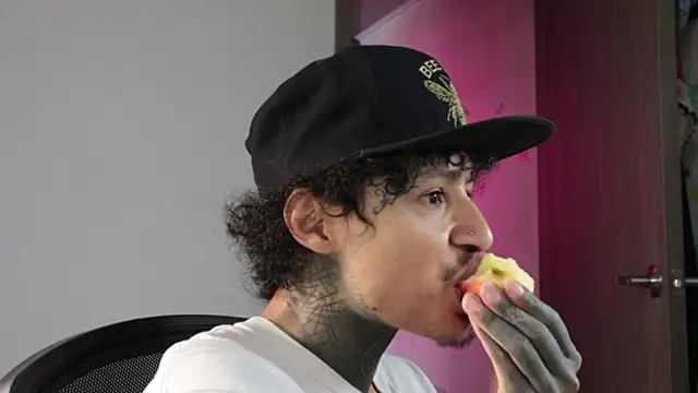trieone online show from 05.02.26