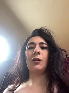 Snapshot of Curvy_bigtitts chatting on 03.10.26 Curvy bigtitts online show from 03.10.26