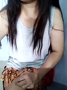 Snapshot of DelightDorothy34 chatting on 09.27.25 DelightDorothy34 online show from 09.27.25