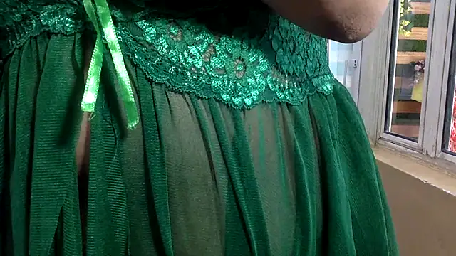 Snapshot of yourradhika chatting on 08.05.26 yourradhika online show from 08.05.26