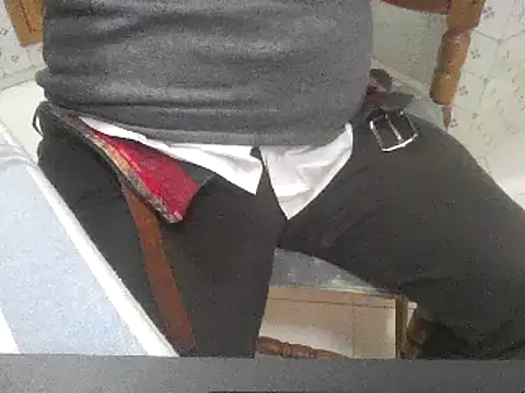 Snapshot of polloiw chatting on 03.07.25 polloiw online show from 03.07.25