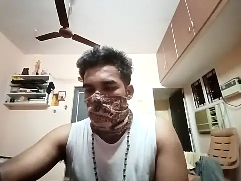 Snapshot of luckyloki chatting on 03.06.25 luckyloki online show from 03.06.25