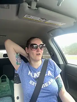 lolabunny9 online show from 02.27.26