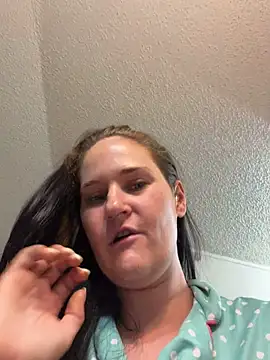 lolabunny9 online show from 05.17.26