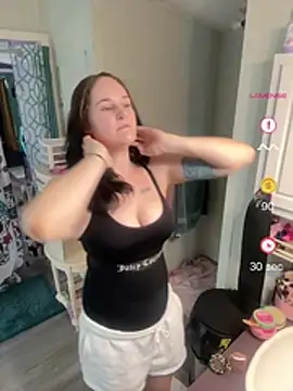 lolabunny9 online show from 05.24.26