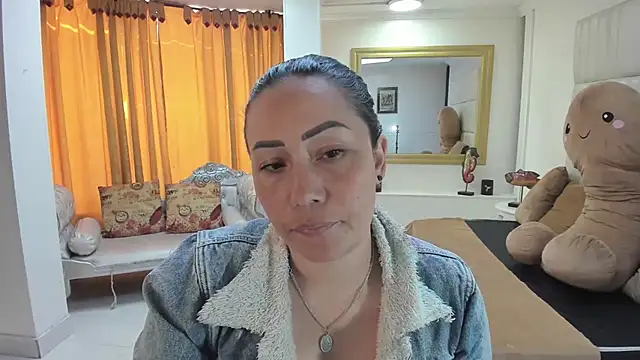 gaby trent online show from 09.16.25