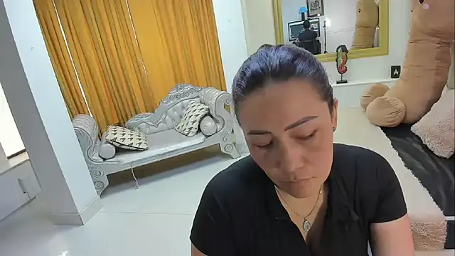gaby trent online show from 04.30.26
