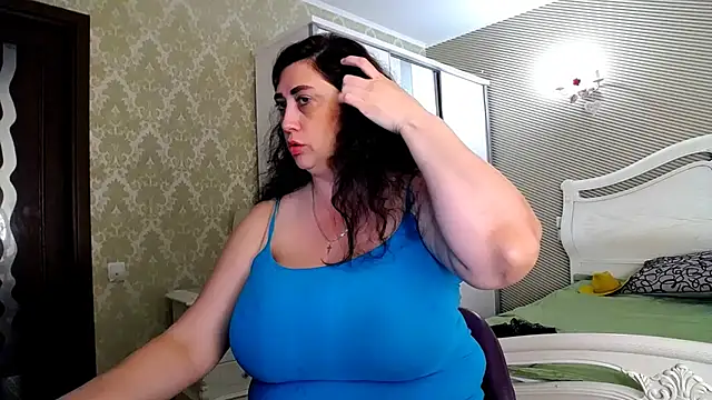 Evelyn Shy online show from 07.14.26