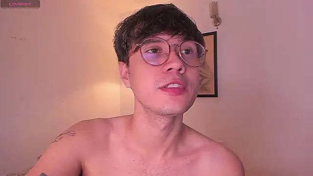 LeaneSeb online show from 11.14.25