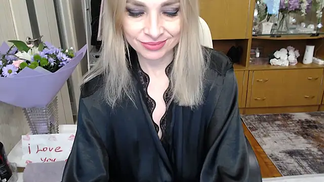 Mika Passion online show from 03.10.25