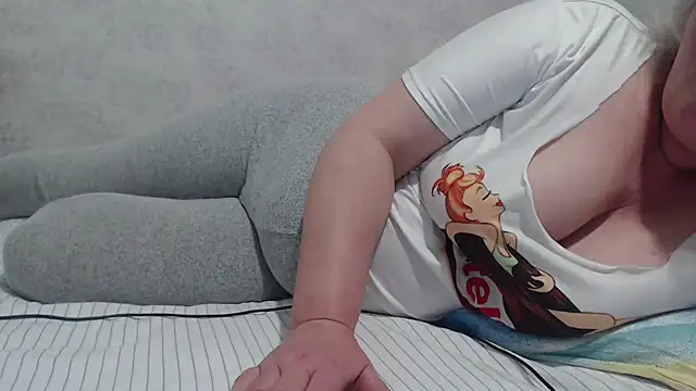 Snapshot of Miss_Night21 chatting on 02.25.25 Miss Night21 online show from 02.25.25