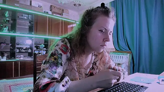 Snapshot of pa1e_pr1ncess chatting on 07.18.26 pa1e pr1ncess online show from 07.18.26