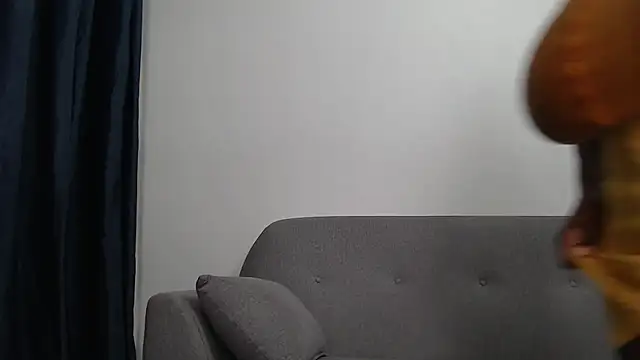 Snapshot of katt008 chatting on 07.17.26 katt008 online show from 07.17.26