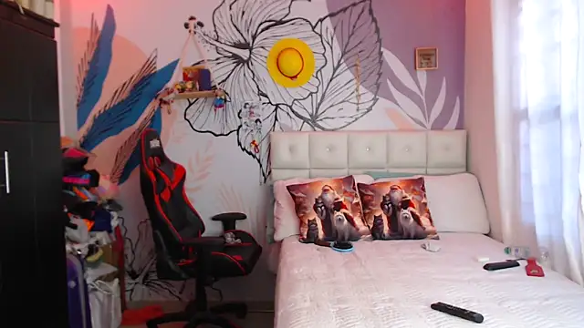 LinzyBaner online show from 12.24.24