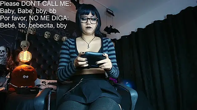 AlexHoe  online show from 07.28.26