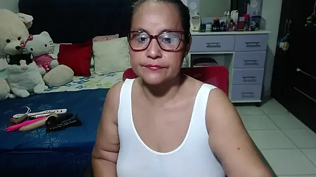 pervert mommy  online show from 11.24.25