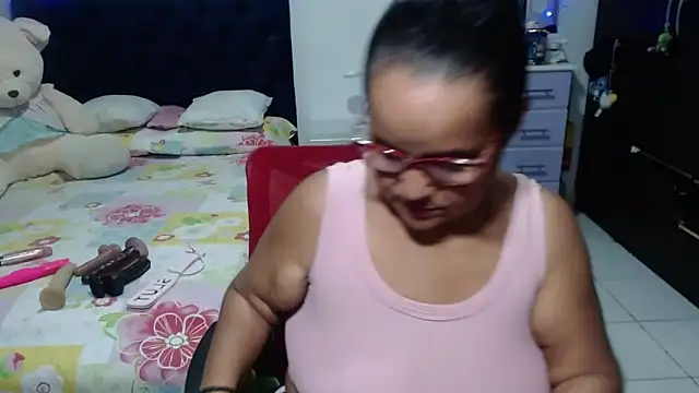 pervert mommy  online show from 02.05.26