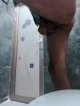 Bigutt73 online show from 03.21.25