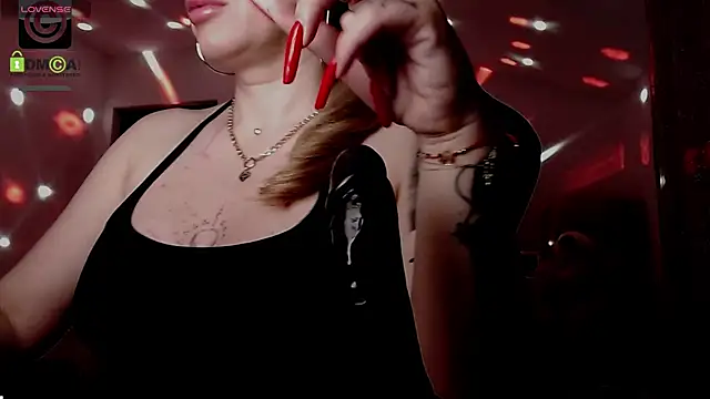 SonyaDevon online show from 02.26.25