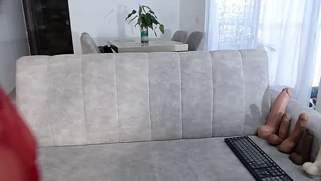 Snapshot of Pamela_roberts chatting on 09.13.25 Pamela roberts online show from 09.13.25