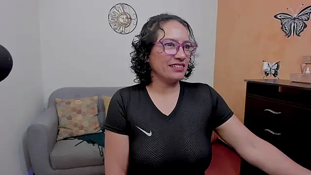 scarlet wet online show from 07.15.26