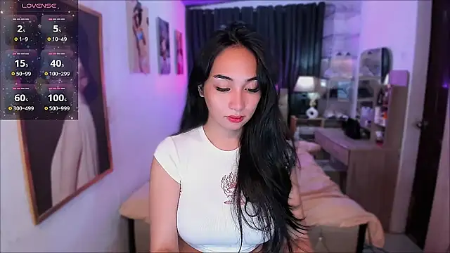 SweetLilly 18 online show from 12.04.25