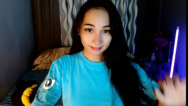 SweetLilly 18 online show from 04.26.26