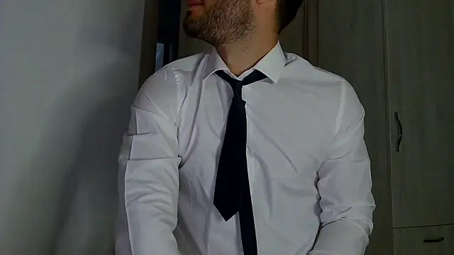 Justynn1 online show from 09.26.25