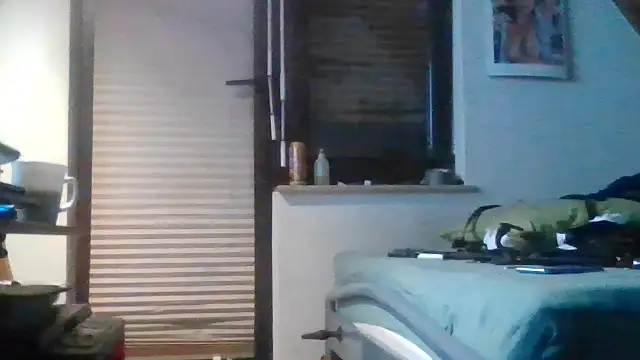 Snapshot of Genius1606 chatting on 11.22.25 Genius1606 online show from 11.22.25