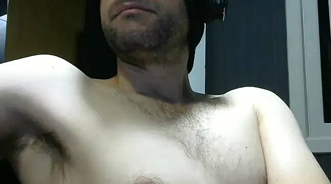 Snapshot of gauchors20 chatting on 01.25.25 gauchors20 online show from 01.25.25