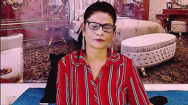 IndianAllure online show from 04.21.26