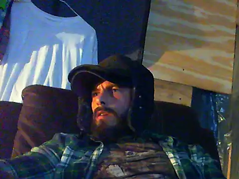 Snapshot of Sitonmyface2020@xh chatting on 10.29.25 Sitonmyface2020xh online show from 10.29.25