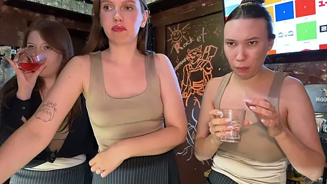 Snapshot of dirtypub chatting on 02.15.25 dirtypub online show from 02.15.25