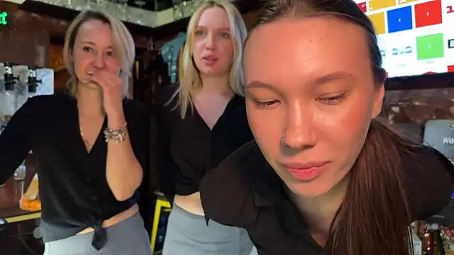 Snapshot of dirtypub chatting on 02.23.25 dirtypub online show from 02.23.25